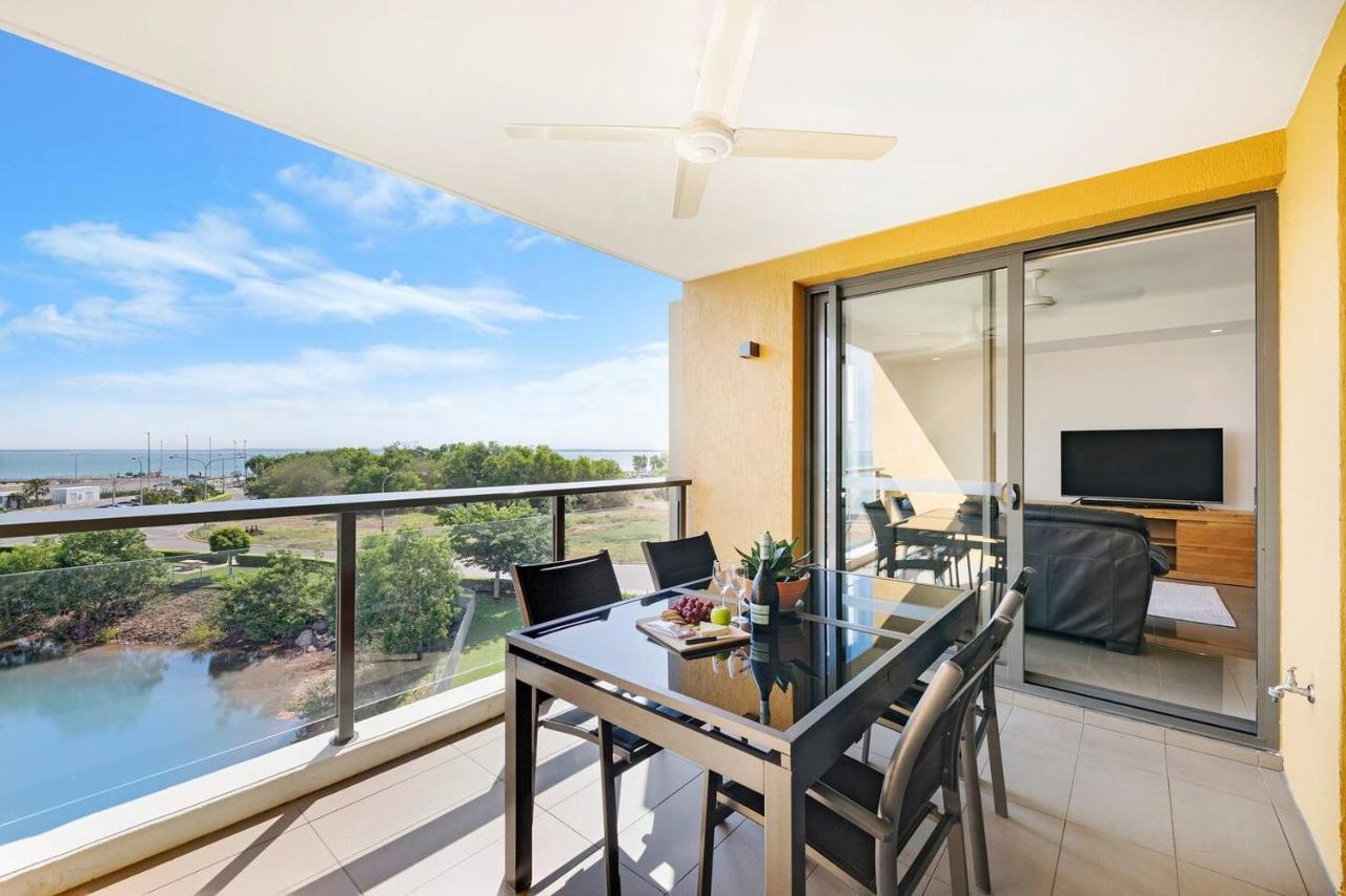 Apartment Waterfront Lagoon Hideaway With Sea Views Darwin